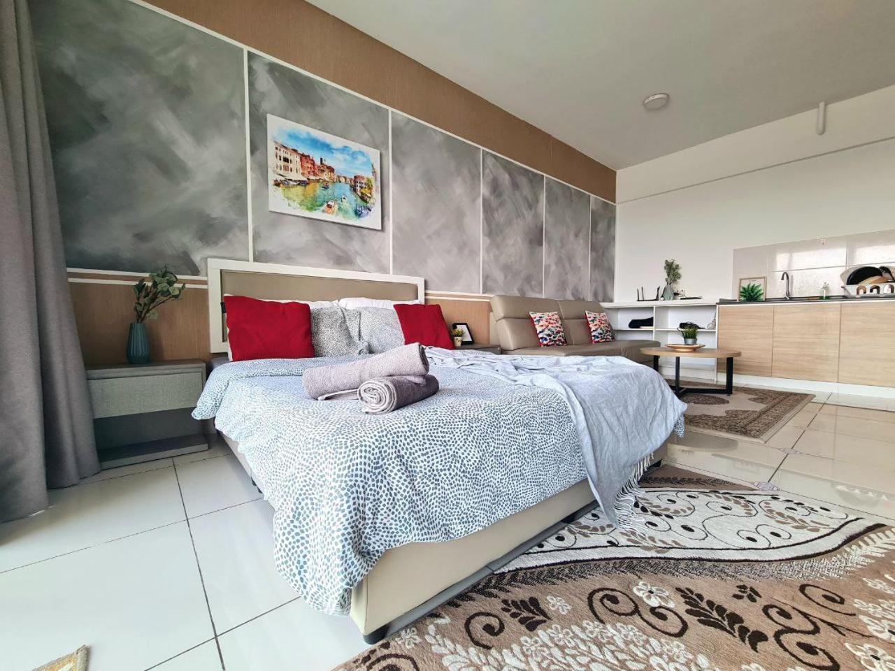 Studio @ Evo Soho Bangi Astro Wifi Netflix Kampong Sungai Ramal Dalam Exterior photo